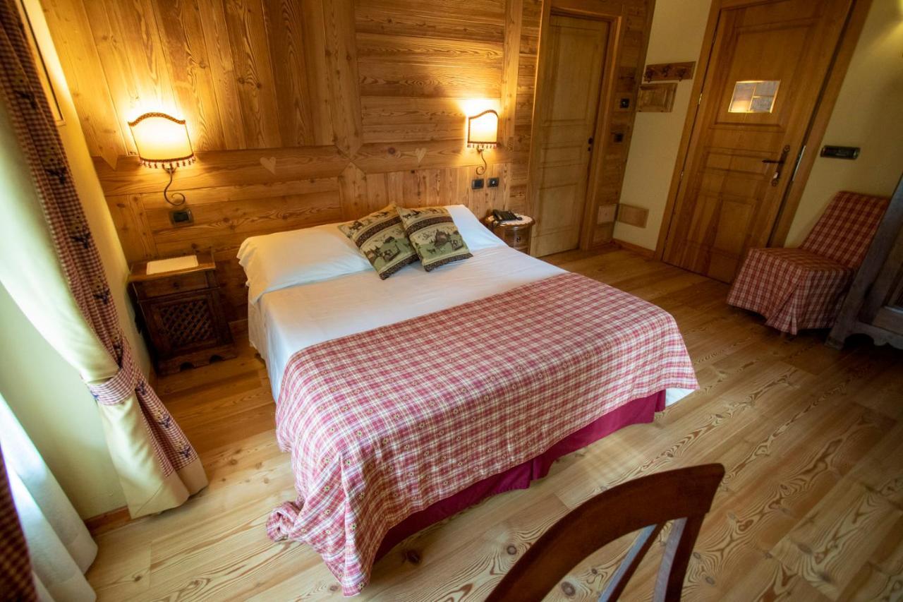 Laghetto Alpine Hotel & Restaurant Brusson Eksteriør bilde