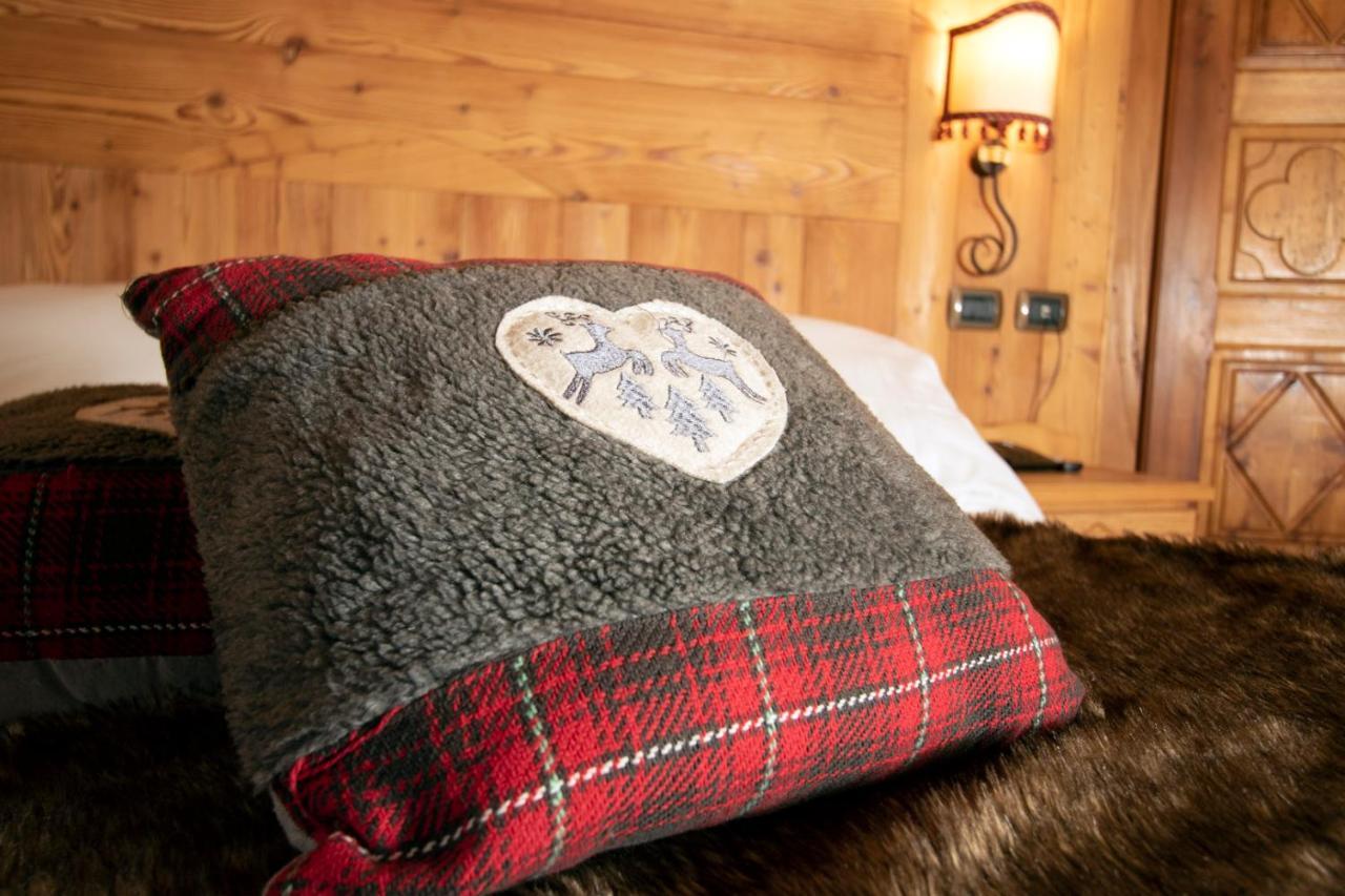 Laghetto Alpine Hotel & Restaurant Brusson Eksteriør bilde