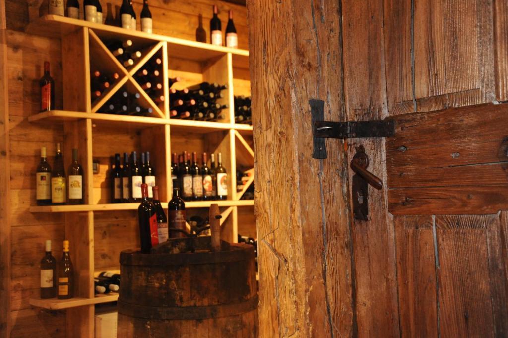 Laghetto Alpine Hotel & Restaurant Brusson Eksteriør bilde