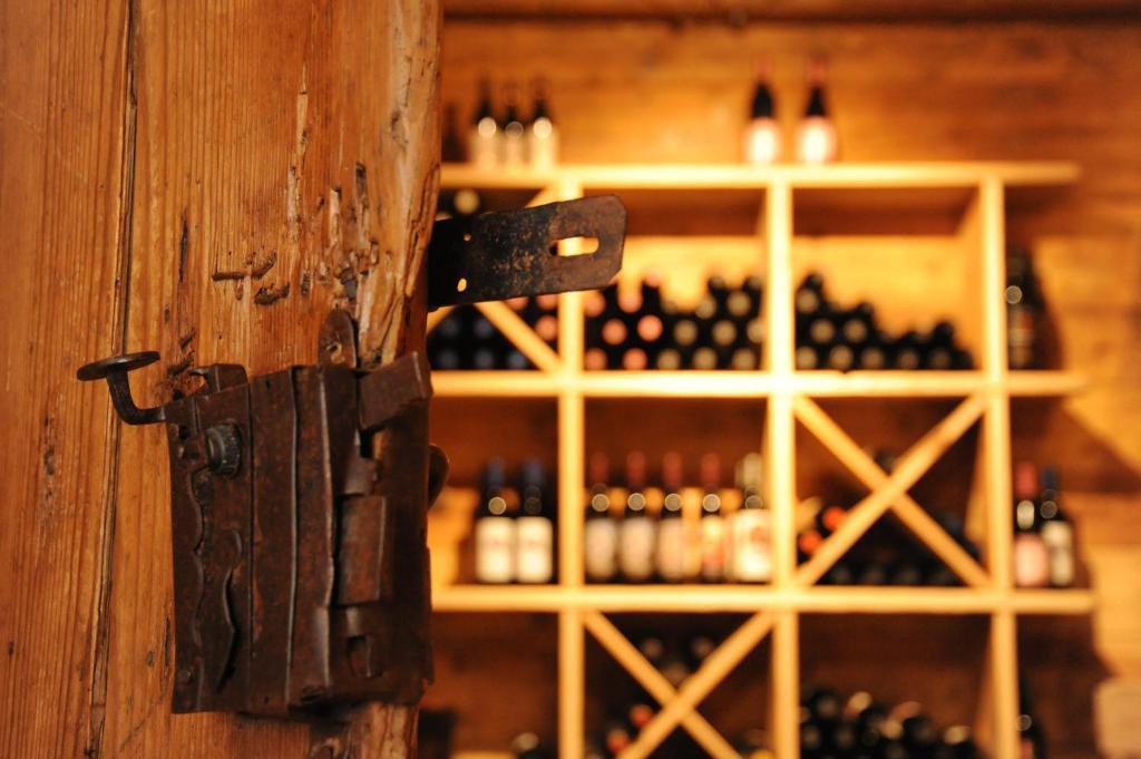 Laghetto Alpine Hotel & Restaurant Brusson Eksteriør bilde